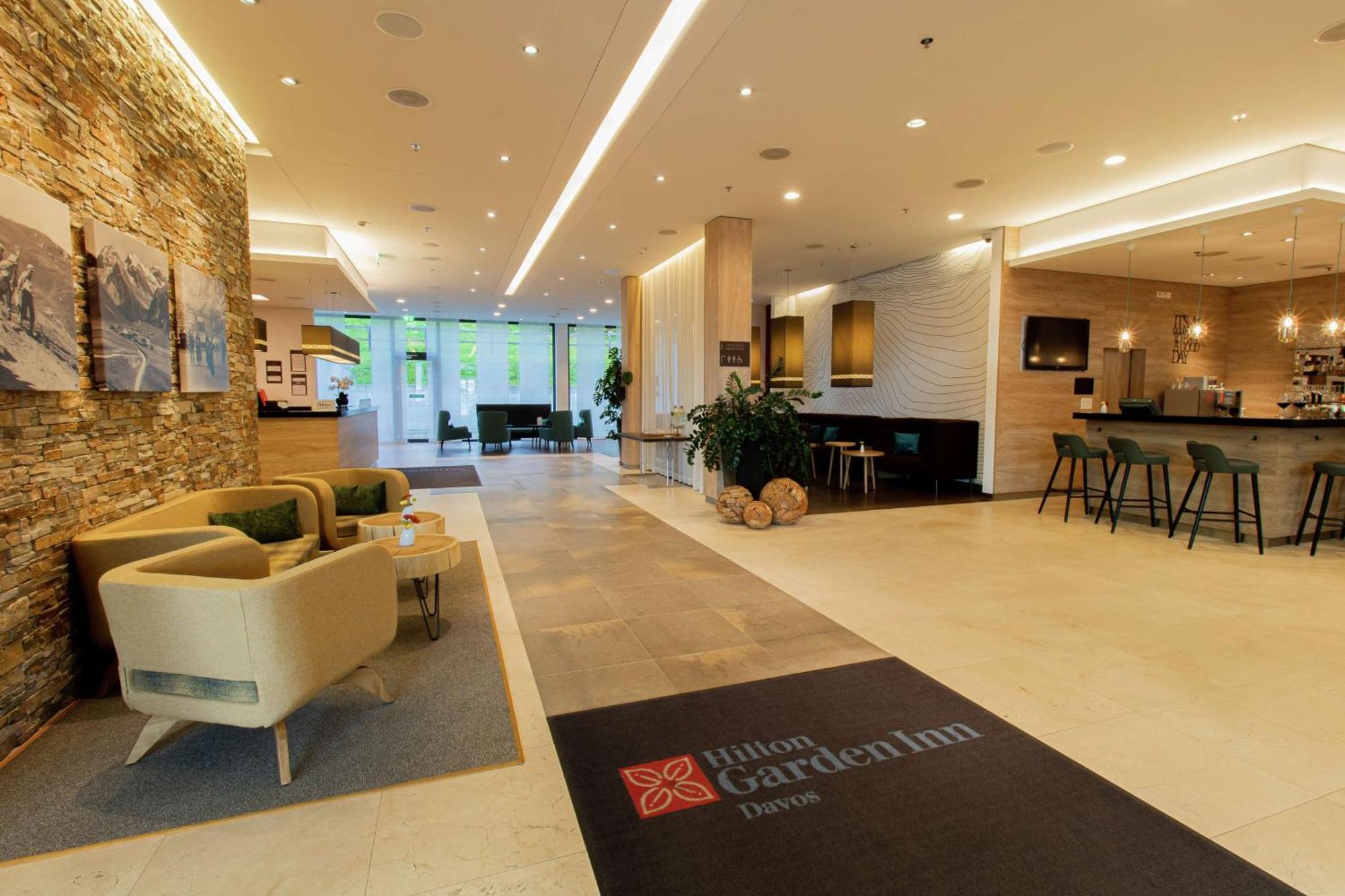 Hilton Garden Inn Davos Ngoại thất bức ảnh