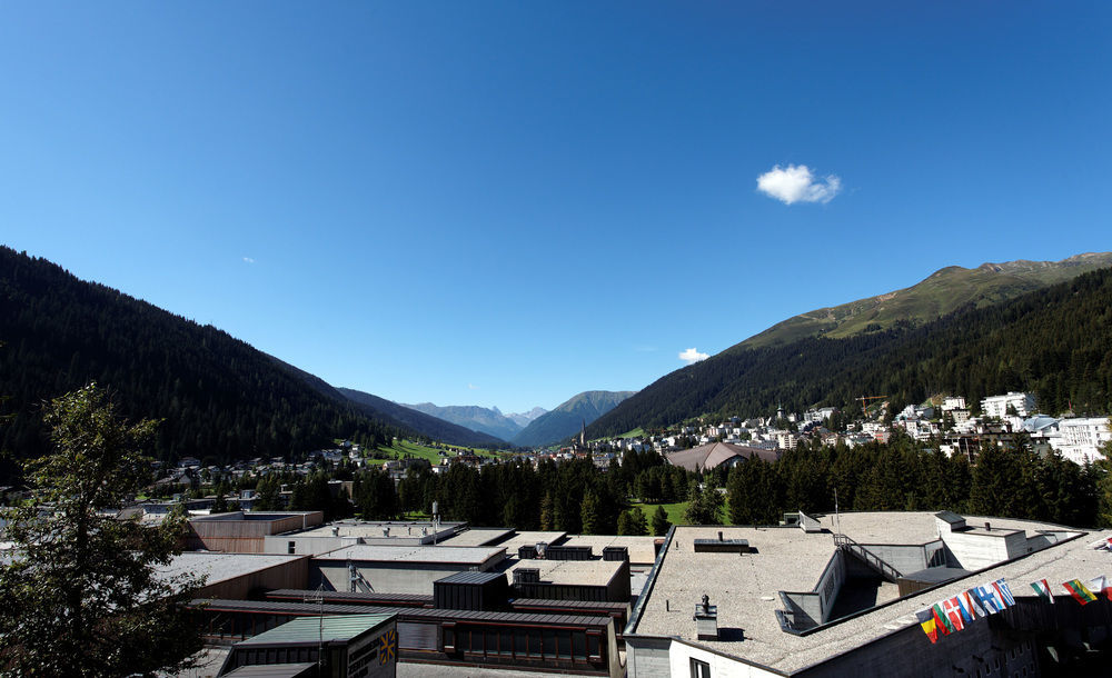 Hilton Garden Inn Davos Ngoại thất bức ảnh