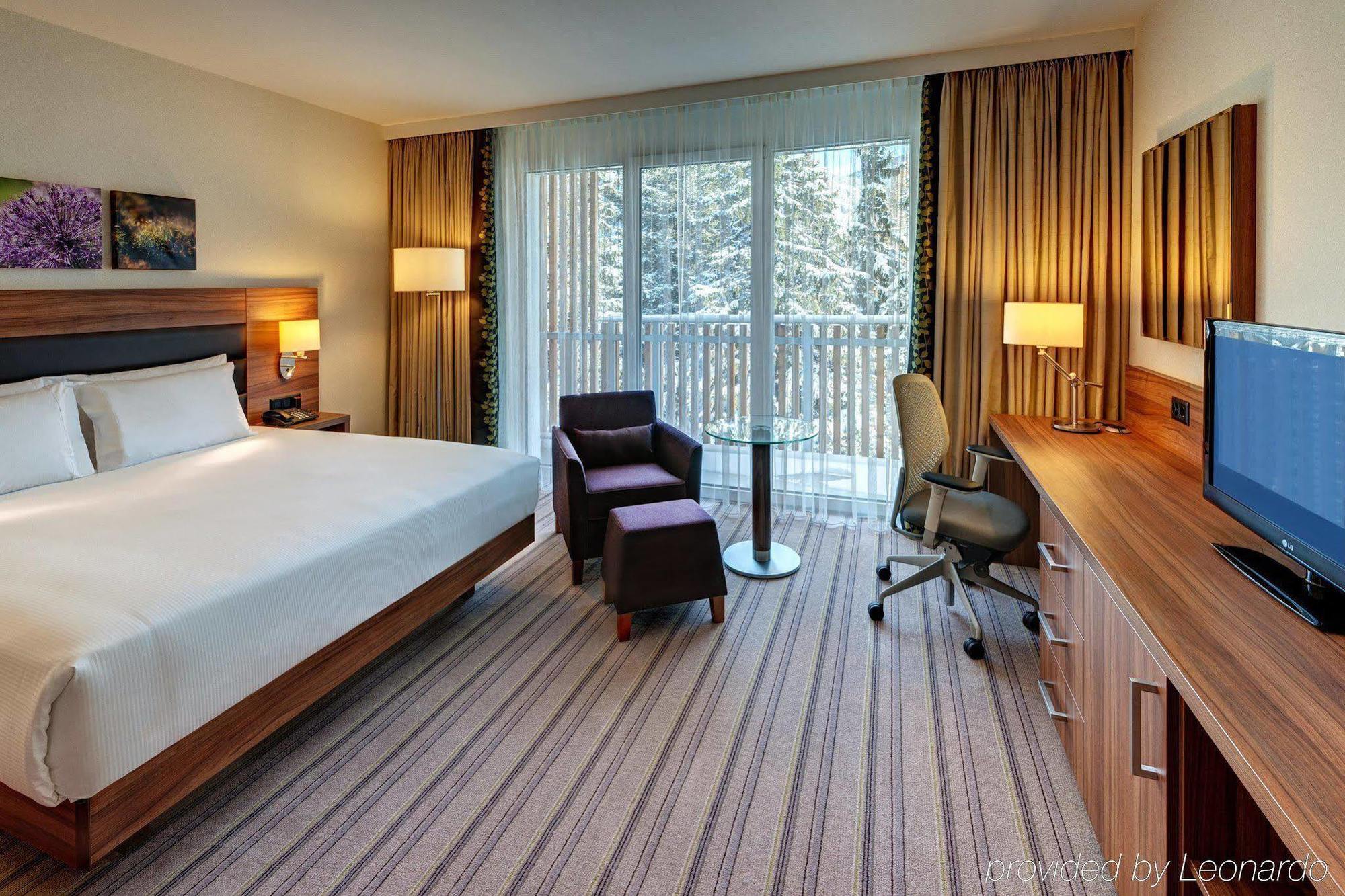 Hilton Garden Inn Davos Ngoại thất bức ảnh